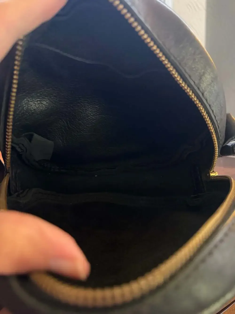Portland Leather Goods Black Leather Circle Crossbody Bag
